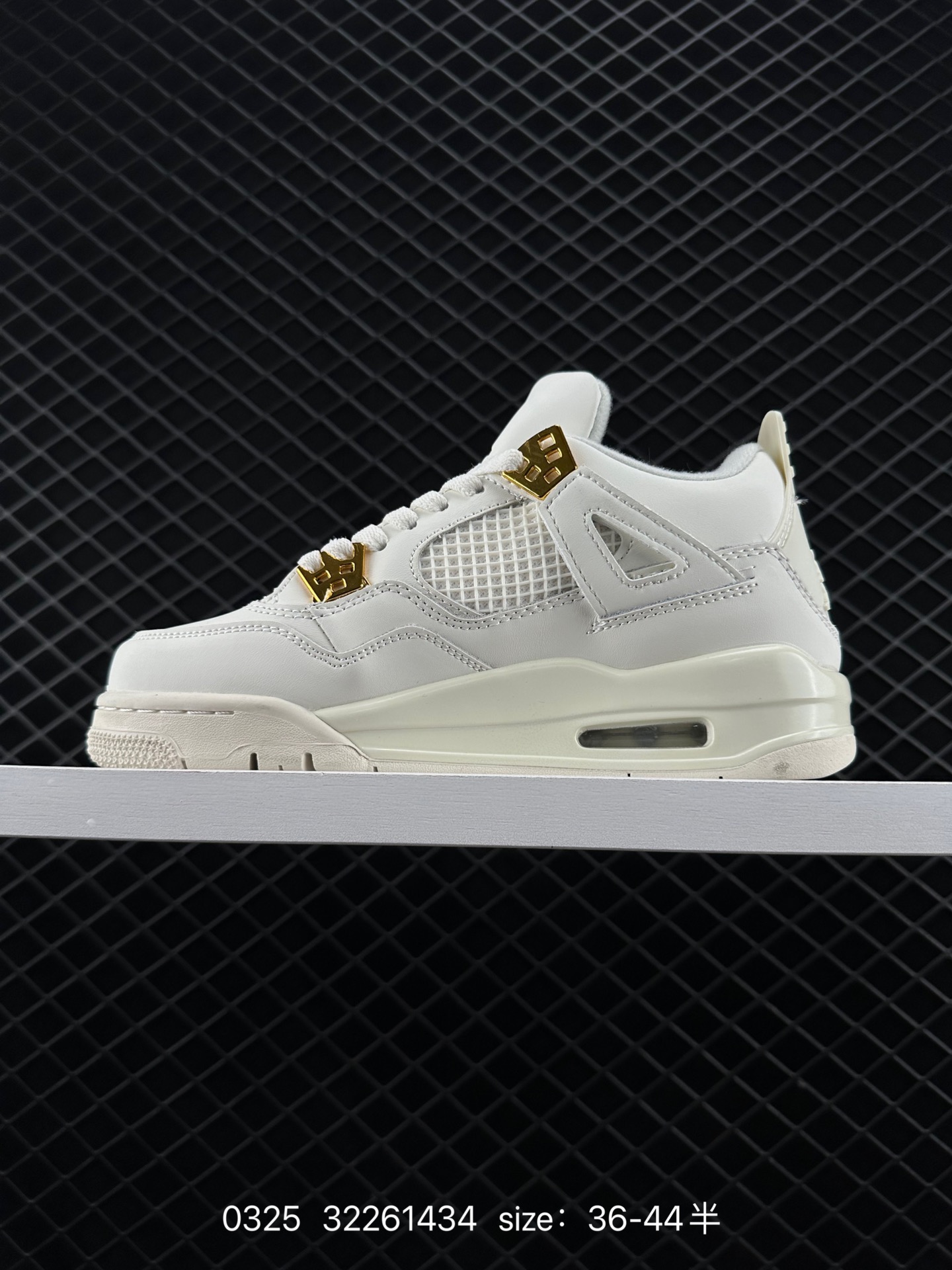 Nike Wmns Air Jordan 4 OG’‘Sail Metallic Gold“